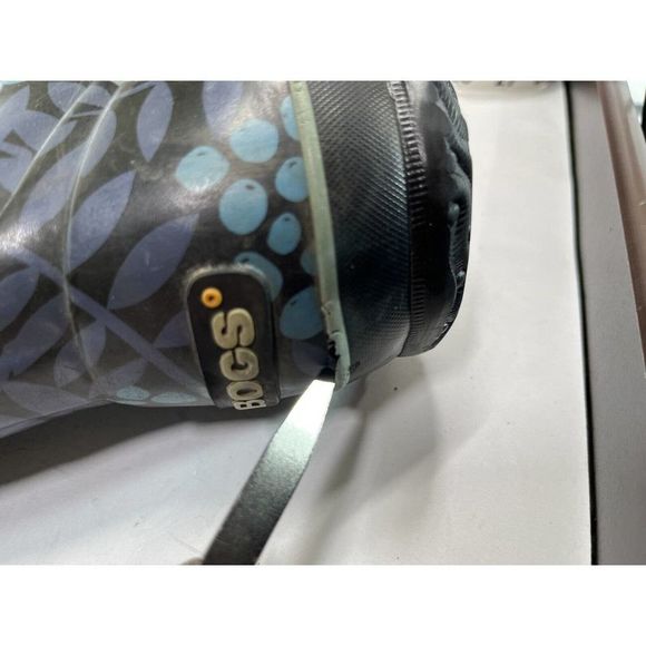 BOGS Womens Winterberry Blue Black Tall Waterproof Boots Size 8 US Mud Farming - Picture 10 of 13